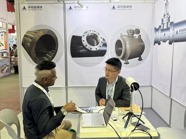 distribuidores de tubos de acero,acoplamiento de tubería y tubería,distribuidor de tubos de acero al carbono